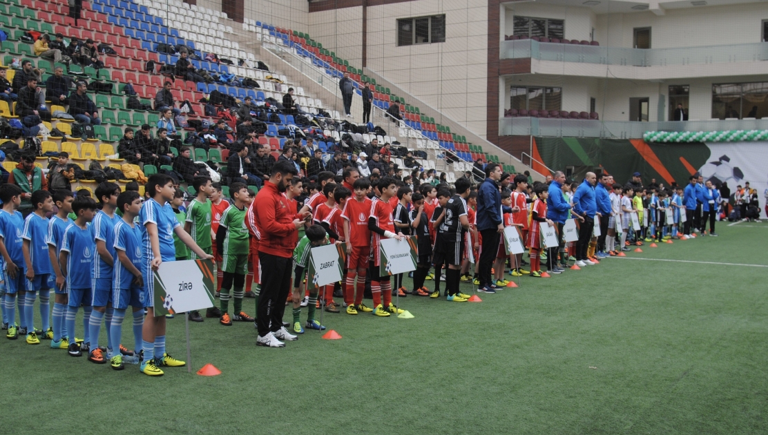 Bakı kəndləri arasında minifutbol turnirinin açılış mərasimi keçirilib